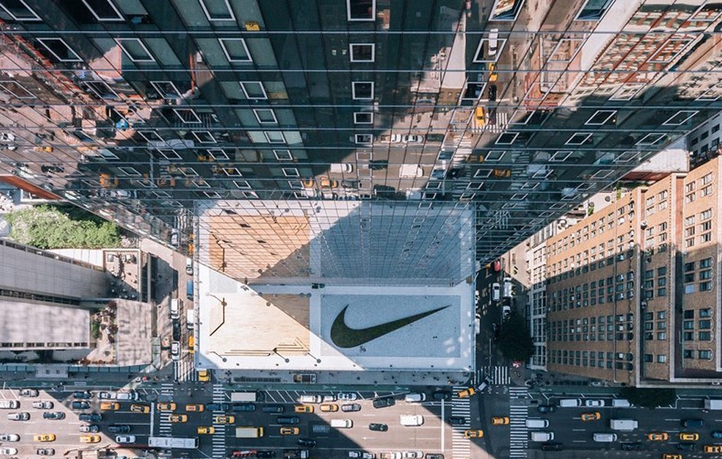 Nike открыл новый офис и уже принимает поздравления в честь новоселья