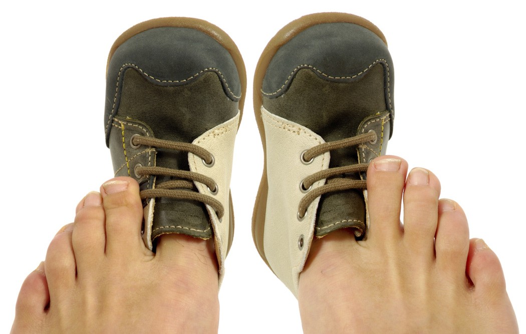 Как разносить обувь: 8 эффективных способов - 3 | mebo.com.ua