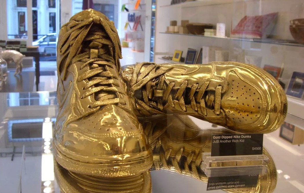 Давайте полюбуемся на 15-ку самых дорогих кроссовок мира - 10 | mebo.com.ua