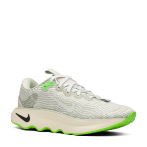 Кроссовки Nike Motiva DV1238-002